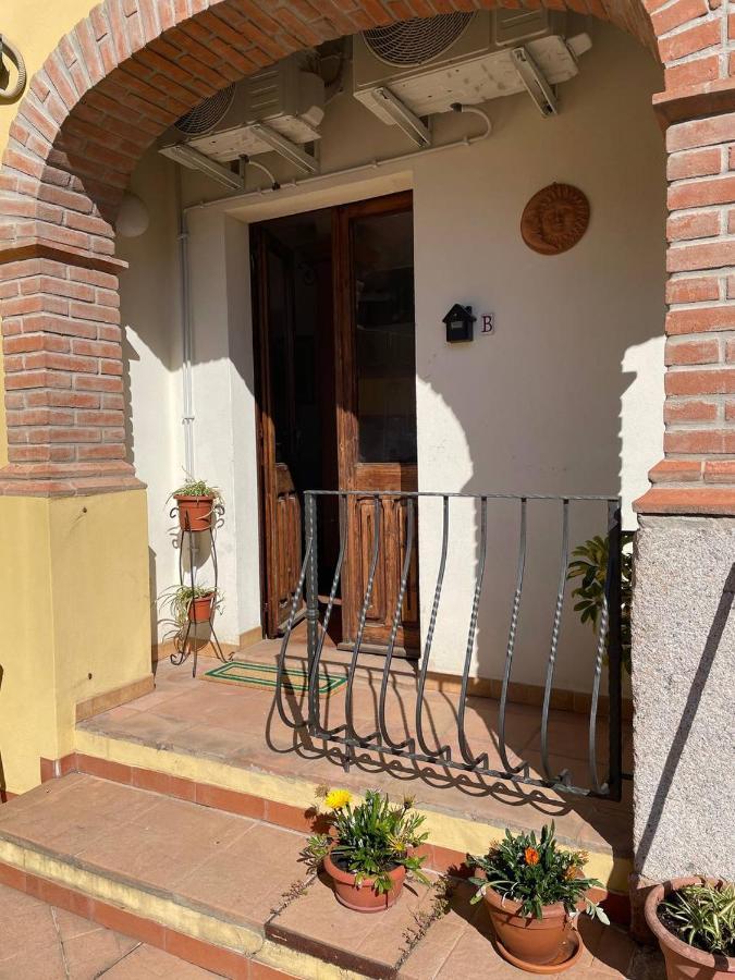 Aventina Holiday Home Burcei Zewnętrze zdjęcie